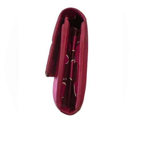 Gucci Takeru Lovely Hearts Heart Interlocking GG Gold Logo Continental W… - Picture 7 of 14